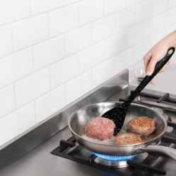 Spatule de cuisine en silicone pour poêles