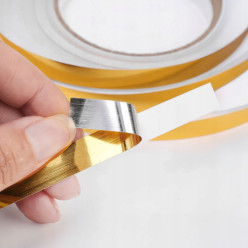 Dekorativní samolepicí páska z gold trim 0,5 cm x 50 m