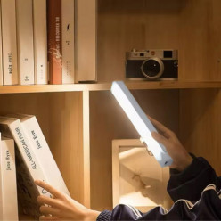 Lampka LED USB 20 cm czujnik ruchu pod szafki kuchenne na magnes nocna