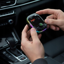 Voiture bluetooth transmetteur USB chargeur 2x USB USB-C mains-libres