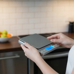 Waga kuchenna elektroniczna precyzyjna dokładna lcd 2000g 2kg 0,1g misa x2